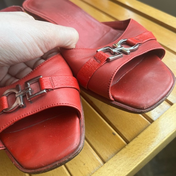 Salvatore Ferragamo “LENNOR”  Coral Leather Slide Mid Heel, Size 8.5 - Picture 5 of 16
